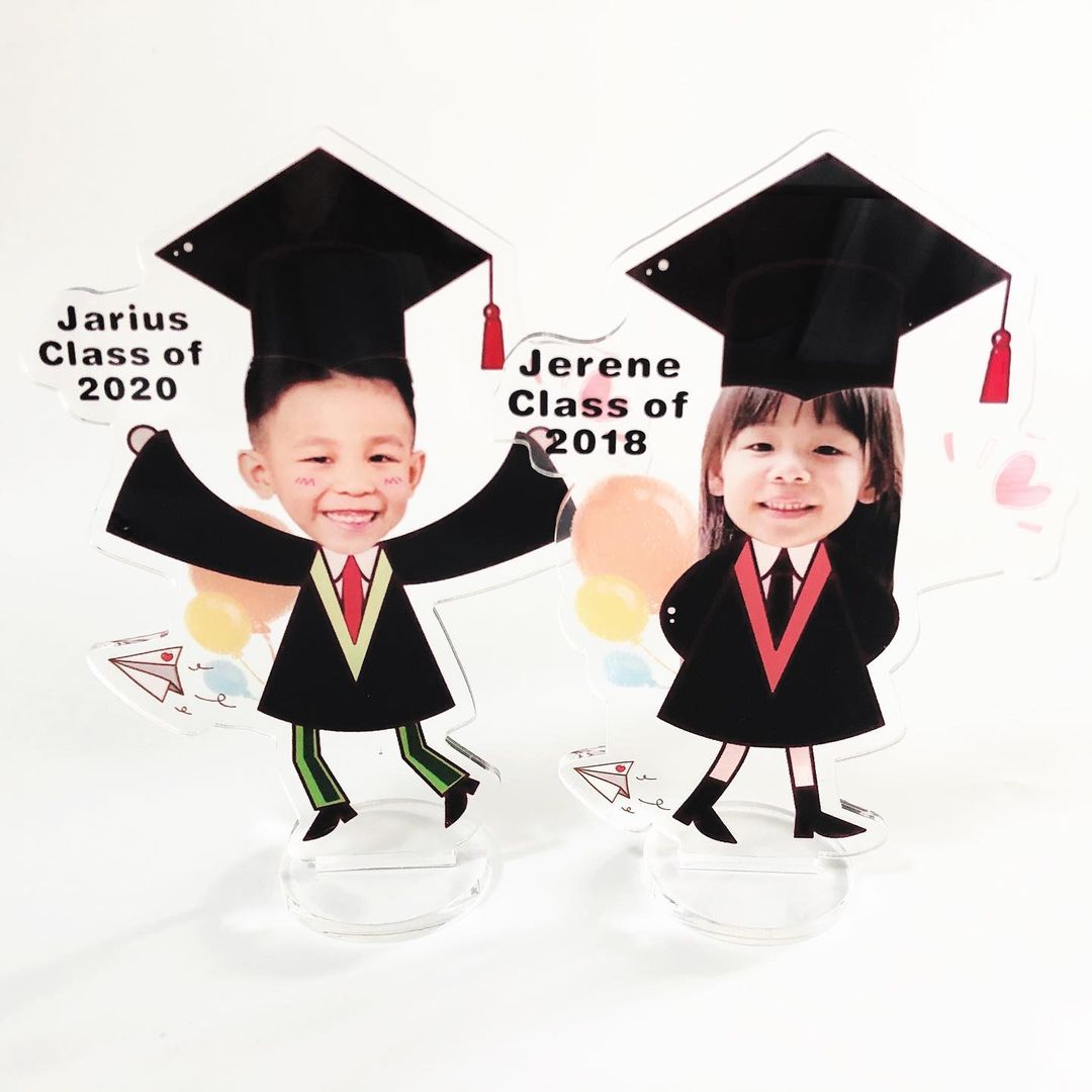 Graduation Keychain Cartoon Design (Individual)